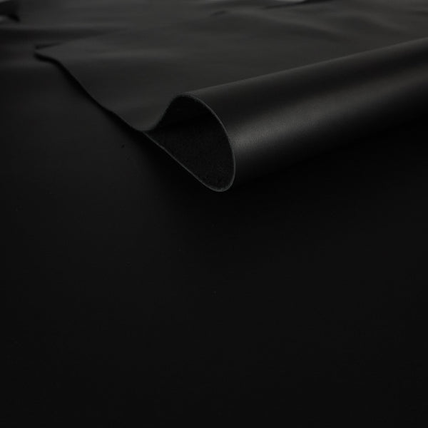 Retal de vacuno liso negro