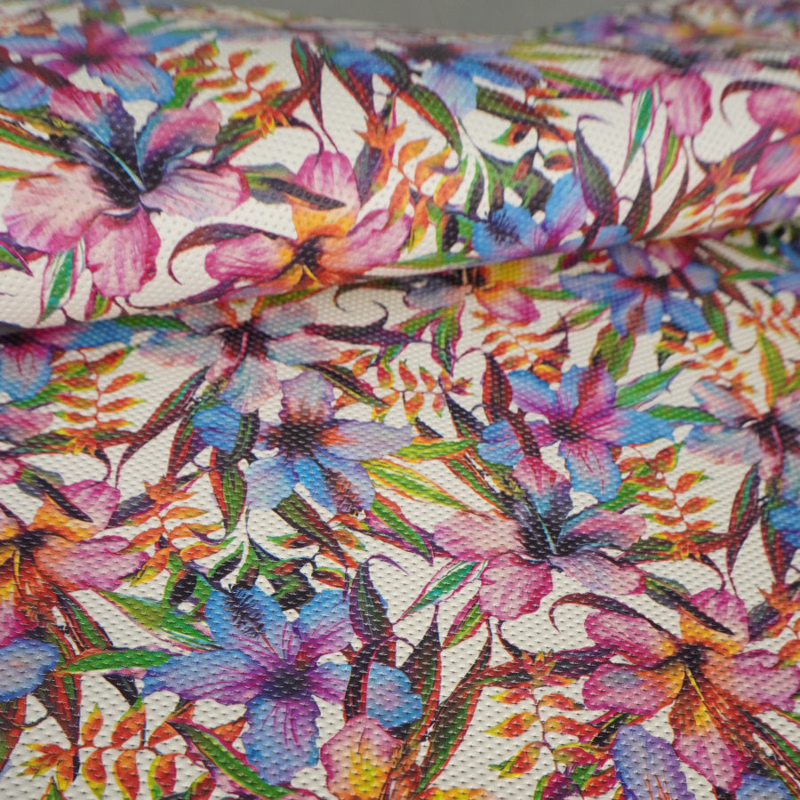 Retal de vacuno grabado perforado estampado flores con cuerpo