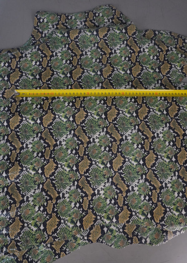Piel de cabra estampado flores y serpiente verde