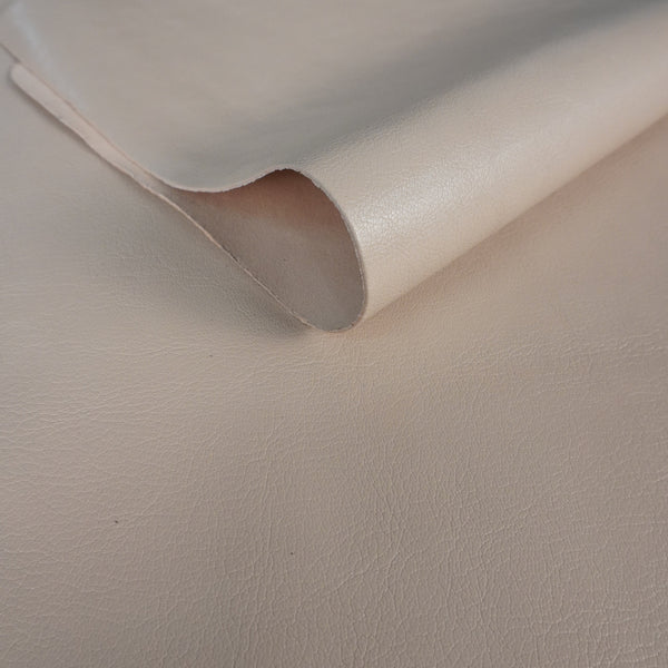 🐐 Trozo de cabra bombeada beige