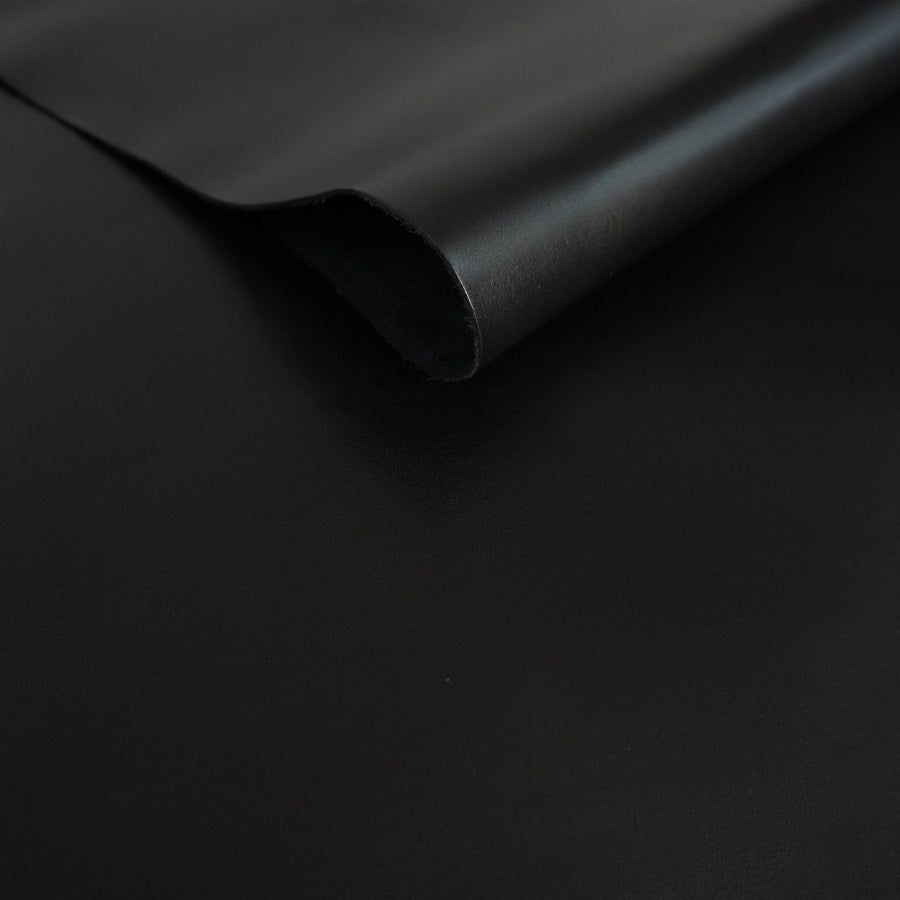 🐂 Vacuno Negro Liso