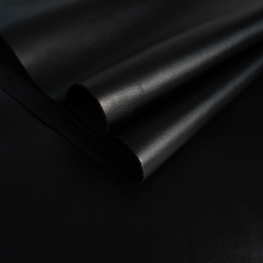 🐂 Vacuno flor negro