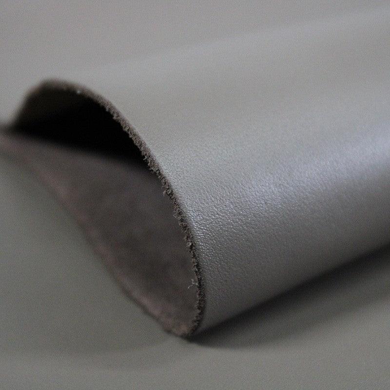 Vacuno liso color taupe - Piel para artesanos